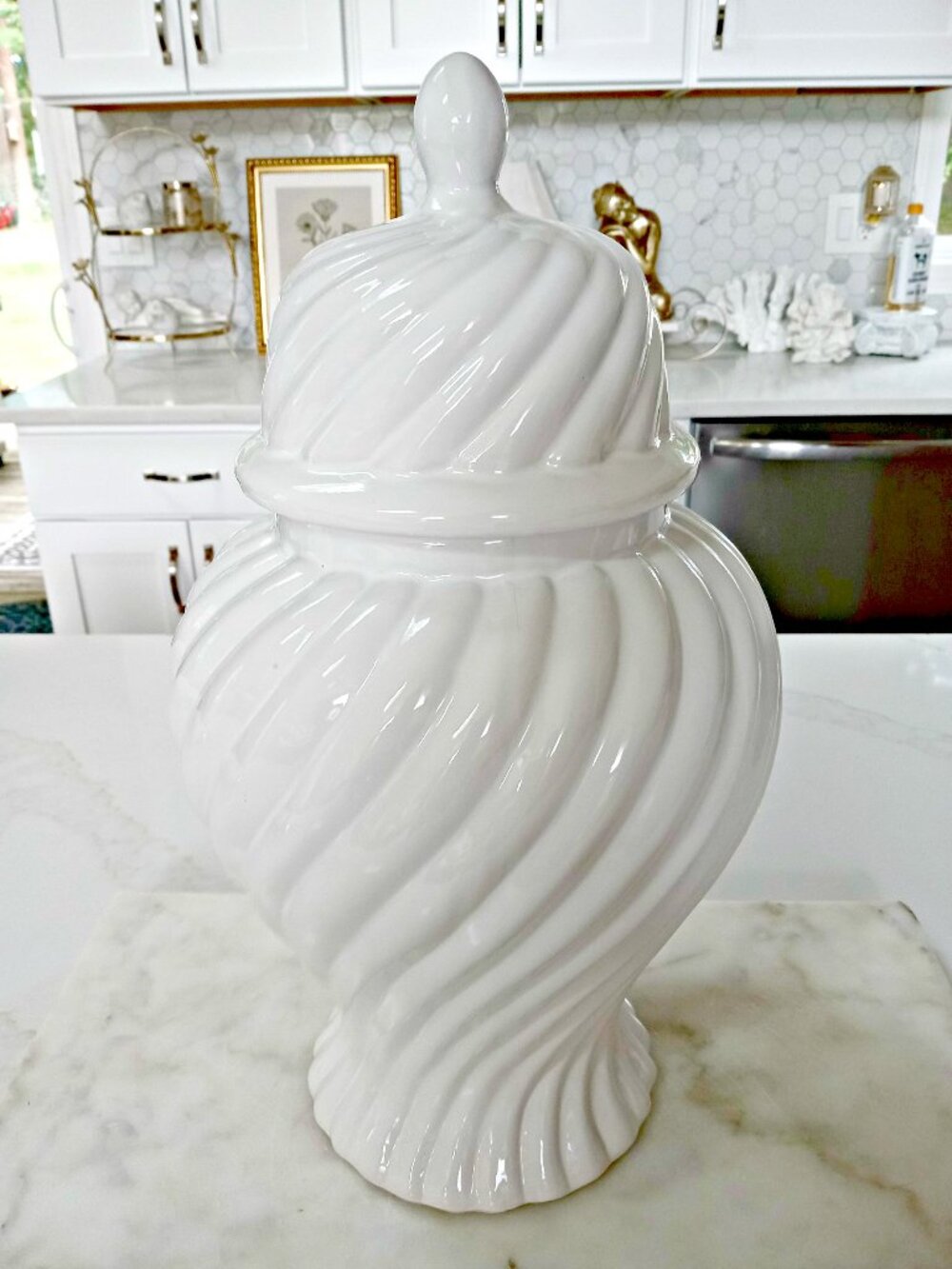NEW! MASSIVE SWIRLED COVERED GINGER JAR DECOR